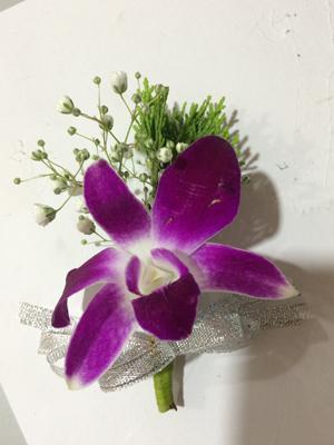 Cách làm hoa cài áo