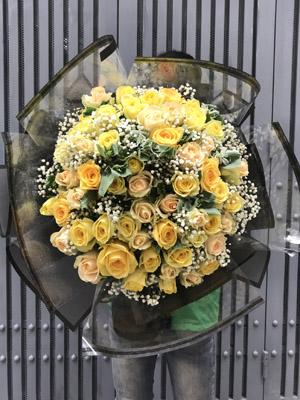 Hoa ngày 20/10 hoa hồng vàng